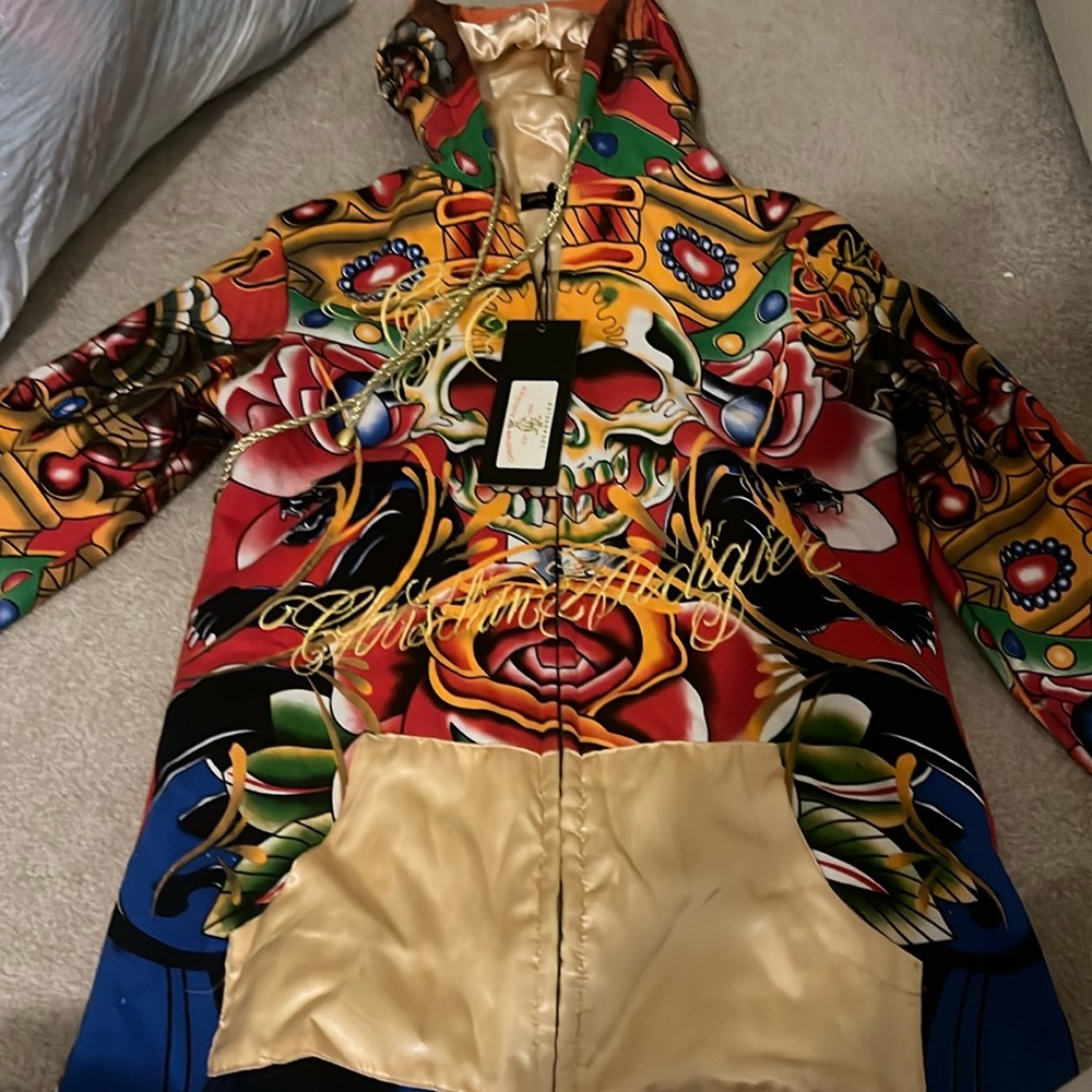 New with tags vintage Ed Hardy size small zip jacket